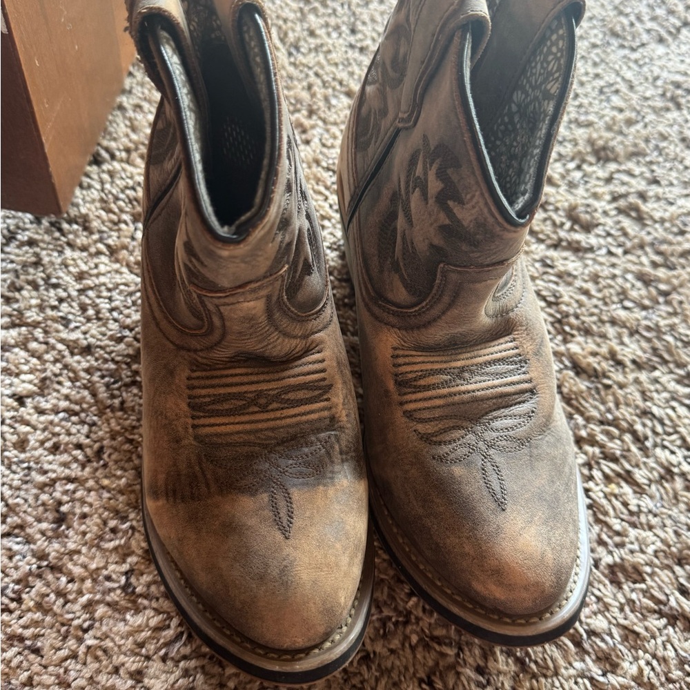 Laredo Tan Leather Western Boots